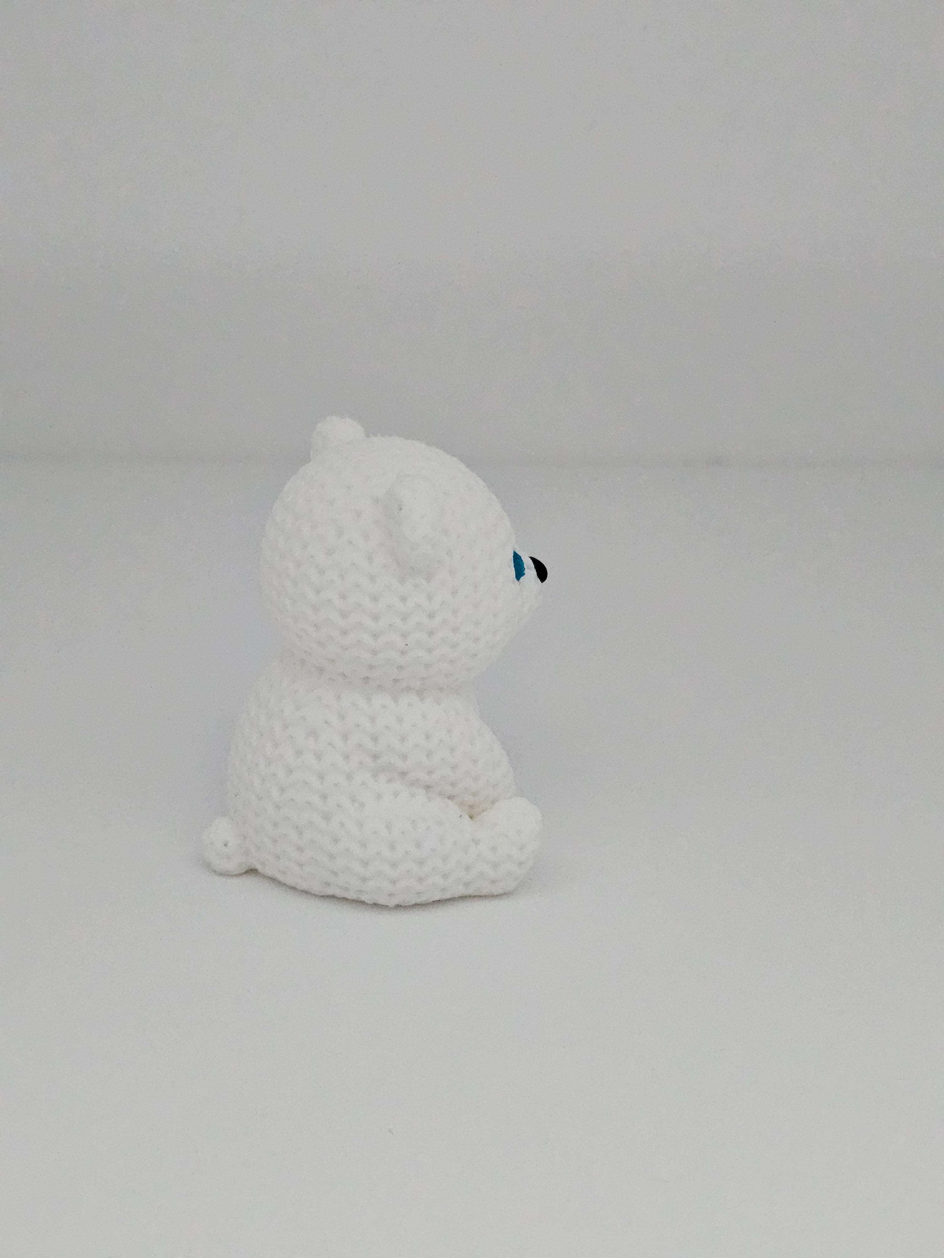 Knitted Polar Bear Pet - 3D