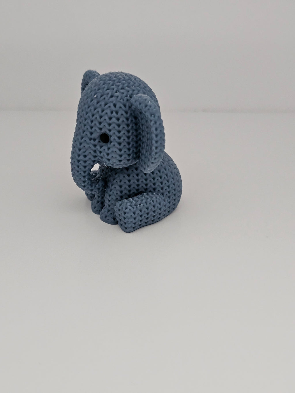 Knitted Elephant - 3D