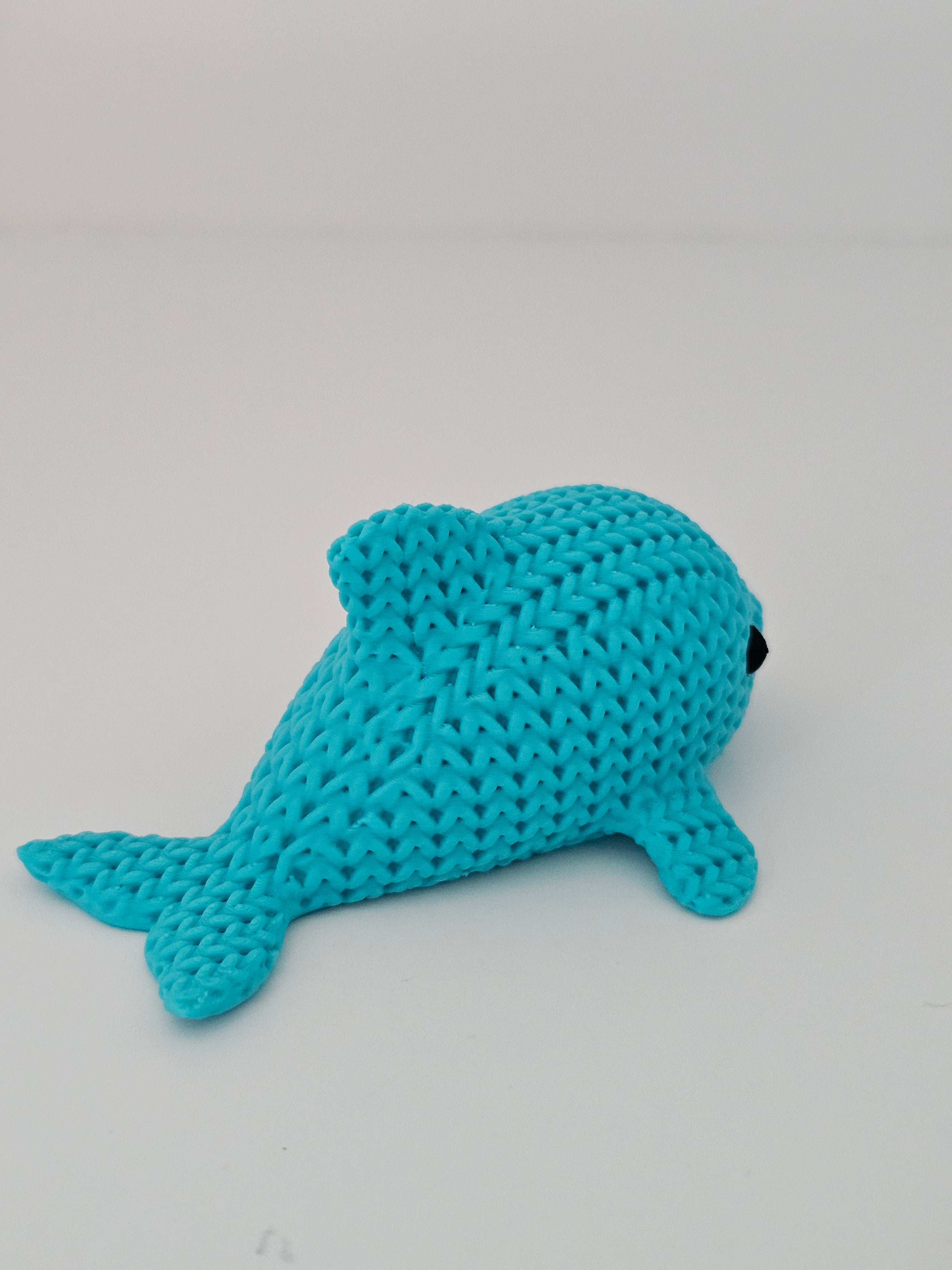 Knitted Dolphin - 3D