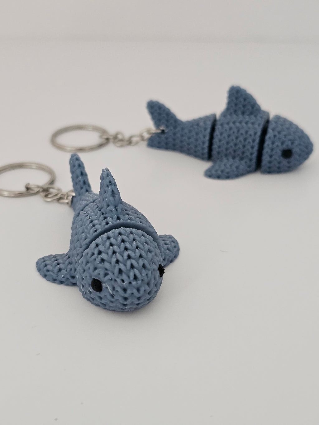 Knitted Reticulated Shark Keychain - 3D