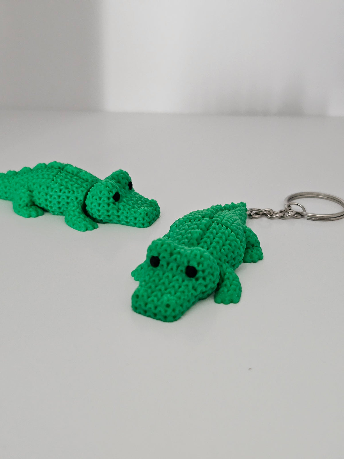Knitted Articulated Alligator Keychain - 3D
