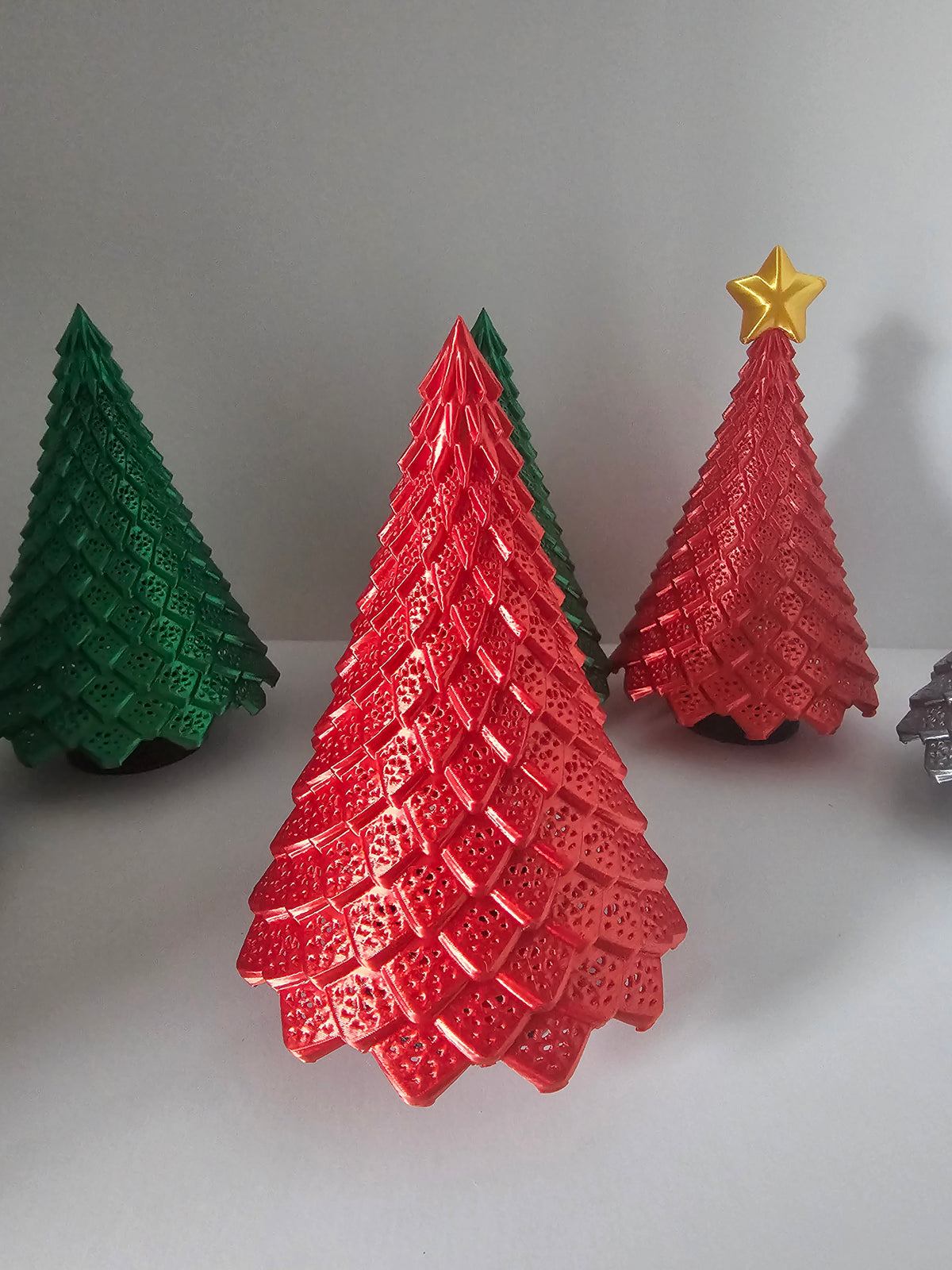 Dragon Scale Christmas Tree