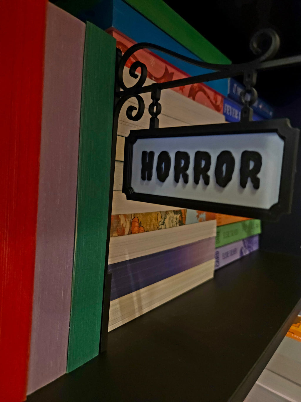 Horror Sign for Bookshelves - 3D printed